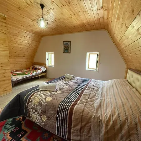 Rrashkadoli Konukevi Theth